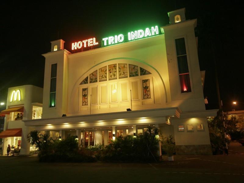 Hotel Trio Indah 2 Маланг Екстериор снимка